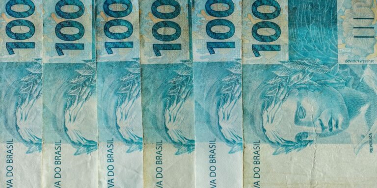 Com CBS de 11,3%, Brasil pode ter o maior IVA do mundo, perto de 30%