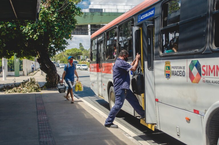 DMTT terá operação com 50 ônibus e 31 linhas no domingo do 2º turno
