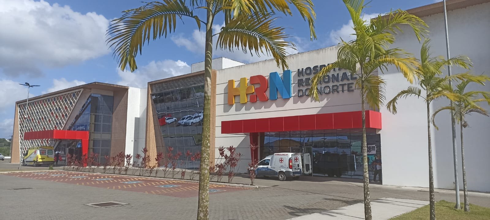 Hospital de Porto Calvo dá paciente viva como morta e família começa a preparar o enterro