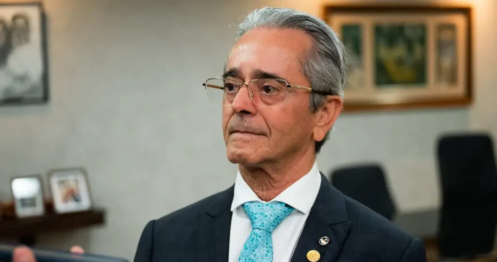Lei proíbe exonerar diretores da Arsal por troca de governo antes da posse de JHC