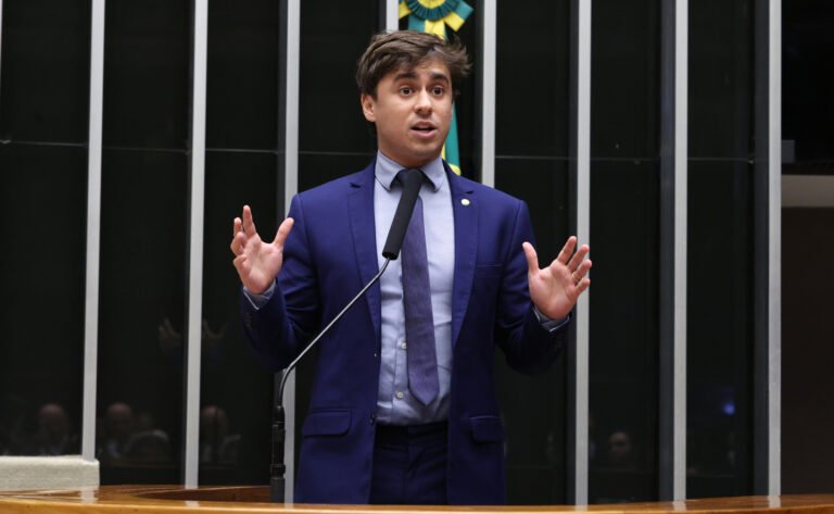 Nikolas promete usar influência em Brasília para ajudar o governo JHC em Alagoas