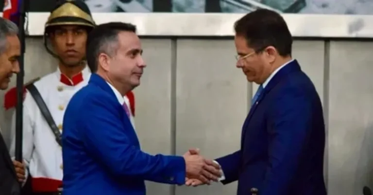 Paulo Dantas deixa o governo de Alagoas por 16 dias para fazer campanha para Lula