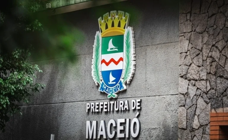 Prefeitura de Maceió antecipa salário de outubro para esta terça-feira, 27