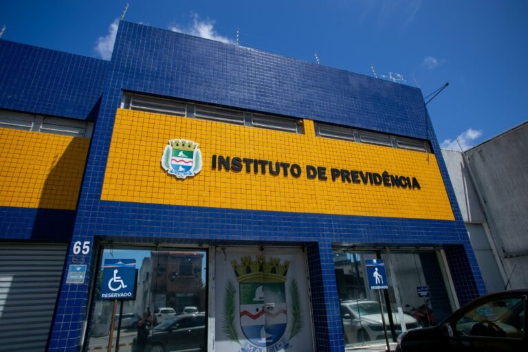 Servidor de Maceió que não fizer o censo previdenciário pode ter pagamento suspenso a partir de 19 de novembro