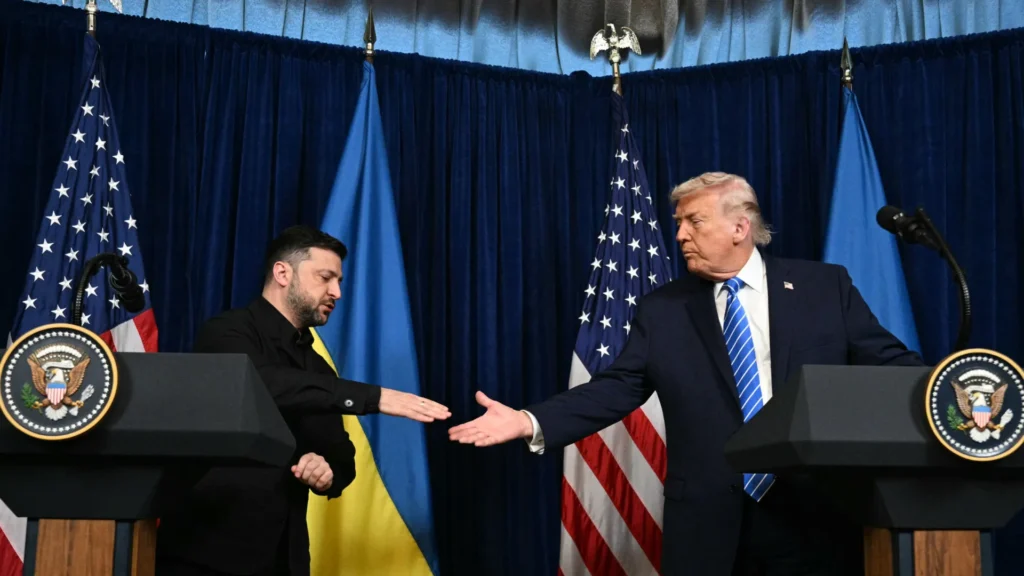 Trump diz que Zelensky não quer acabar com a guerra e mantém pausa em sanções à Rússia
