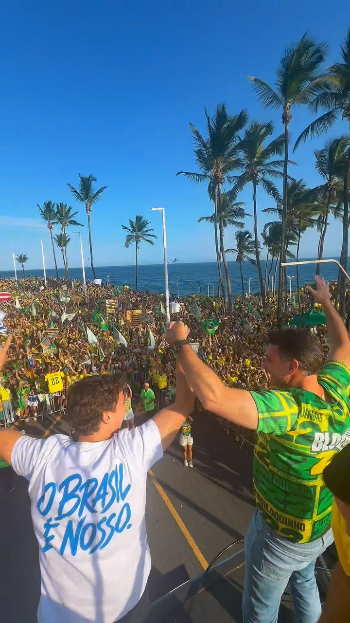 Veritá: 52,7% dos eleitores acham que Flávio Bolsonaro vence Lula no 2º turno