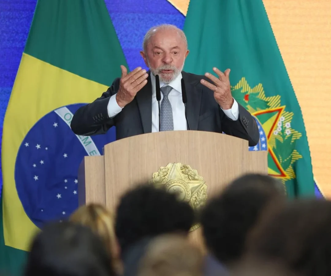 Às vésperas do 2º turno, governo Lula anuncia Pix de R$ 5 mil para MEIs e perdão de R$ 12,6 bilhões em dívidas