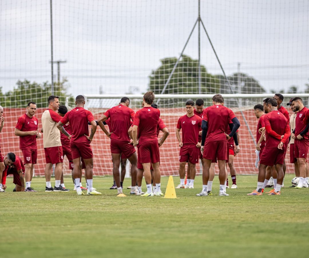 CRB recebe o Londrina no sábado, no Rei Pelé, sem o atacante Mikael