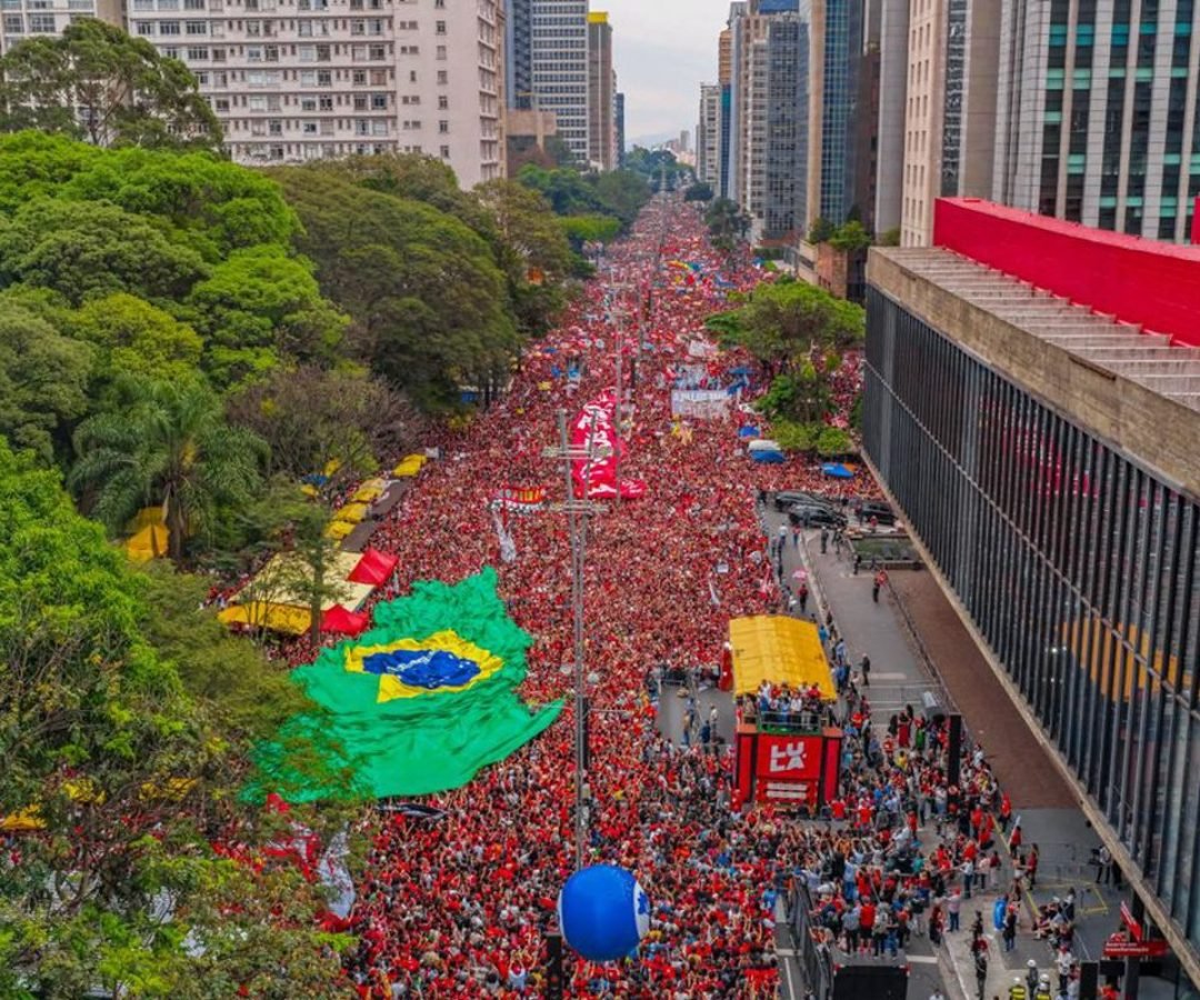Flávio pede ao TSE a cassação de Lula e acusa sindicatos de bancar a campanha do PT