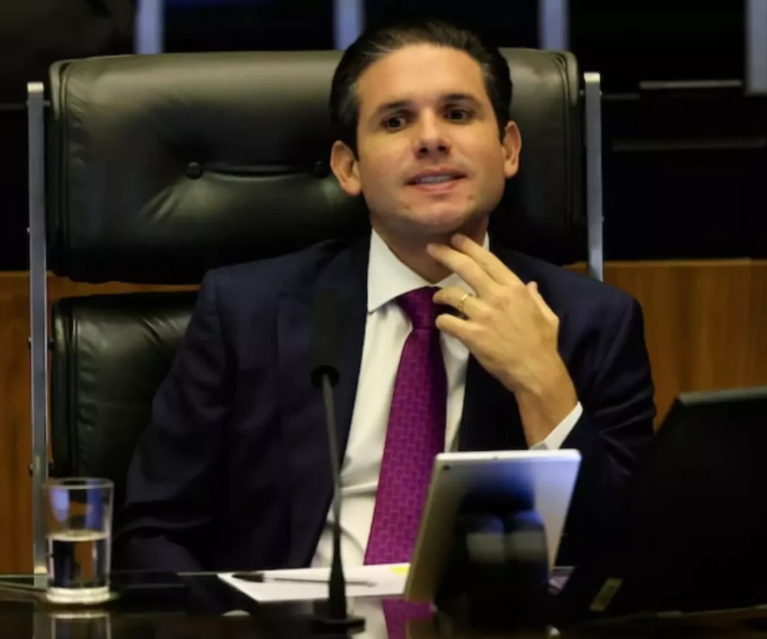 Motta libera cotão para deputados eleitos pagarem viagem e hotel antes da posse